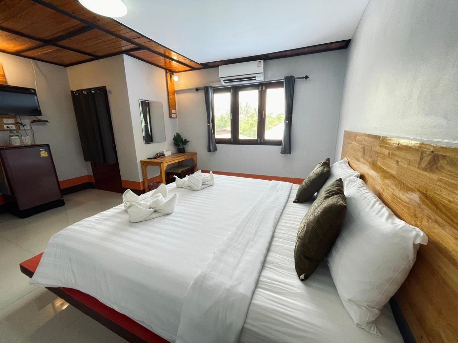Mookboonchu ,kohmook Trang 2* Koh Mook