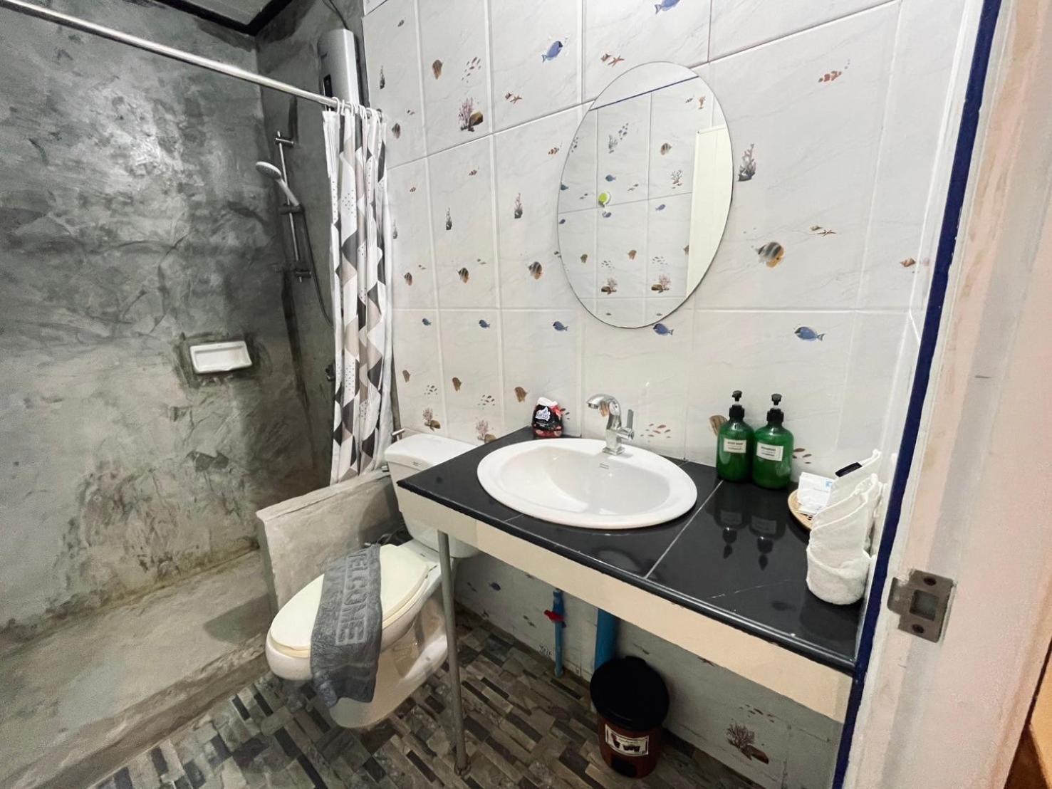 Mookboonchu ,kohmook Trang Hotel