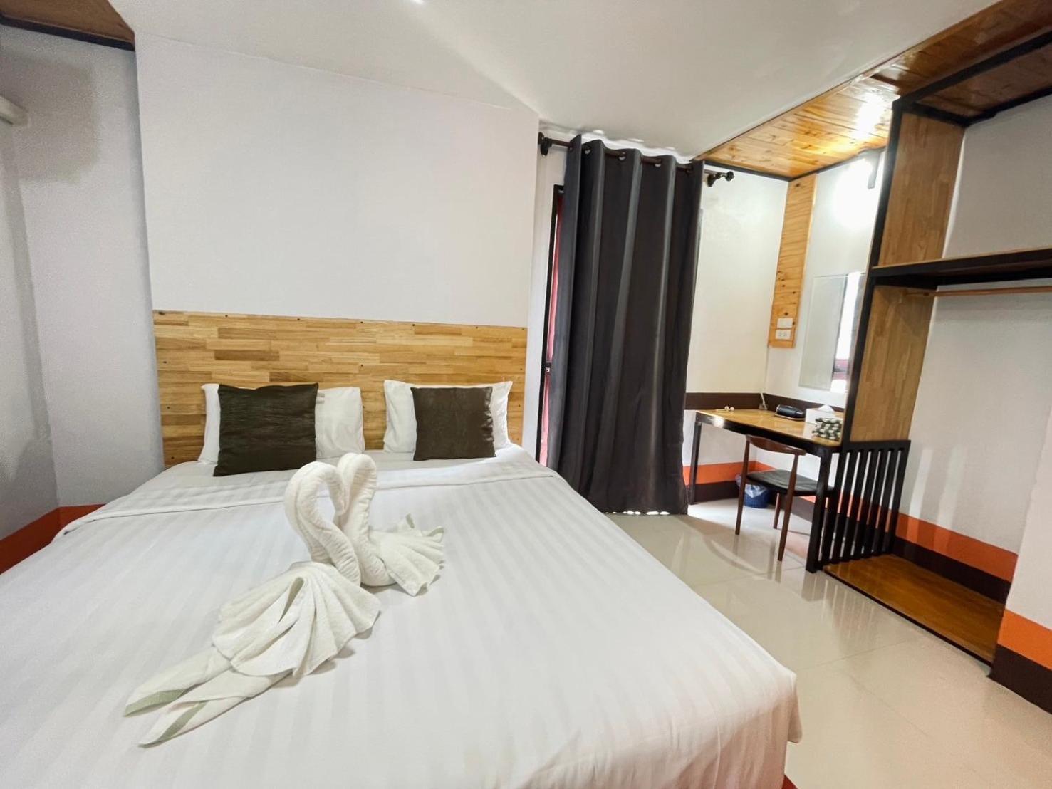 Hotel Mookboonchu ,kohmook Trang