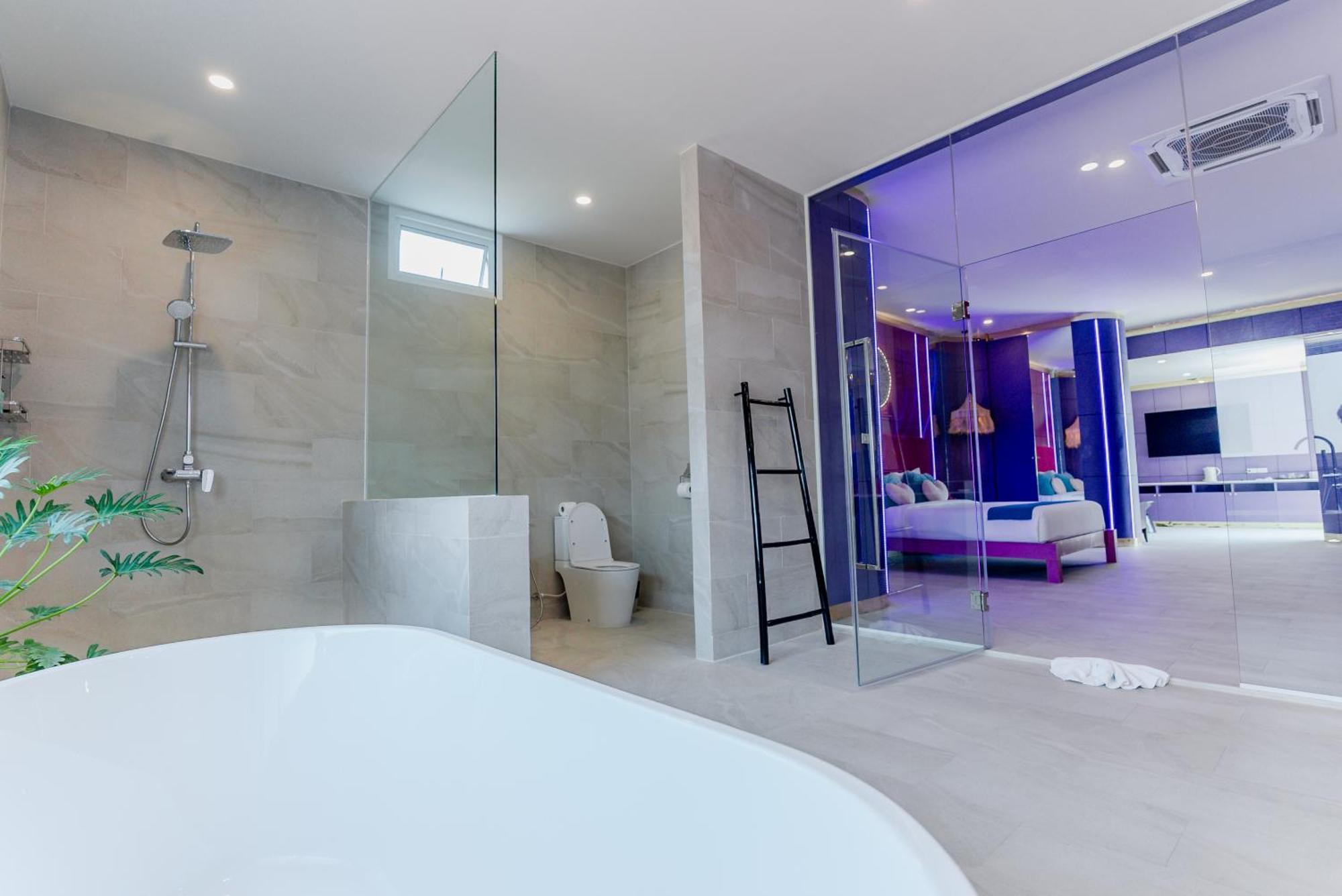 Hotel Club Koh Samui 3*