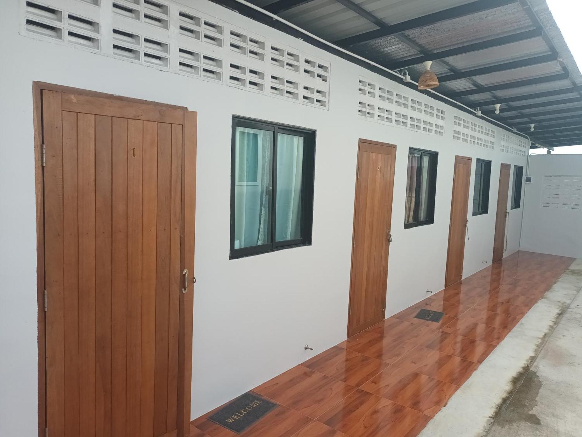 Grant's Place Thailand Rayong