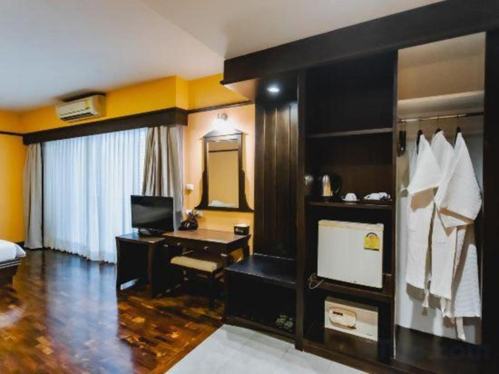 Hotel Sarita Cha Let And 3*