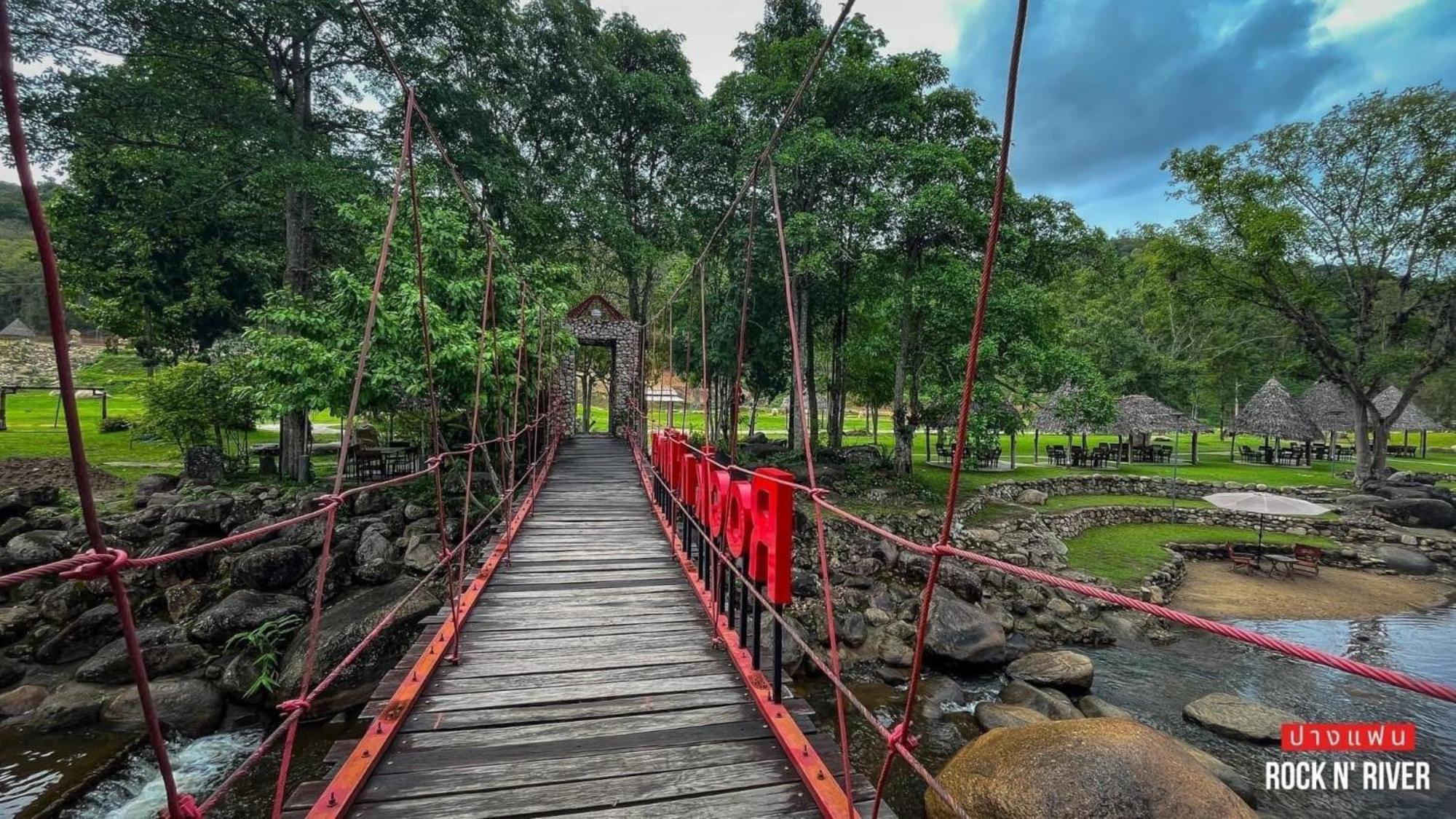 Resort Pangfan Rock&river *