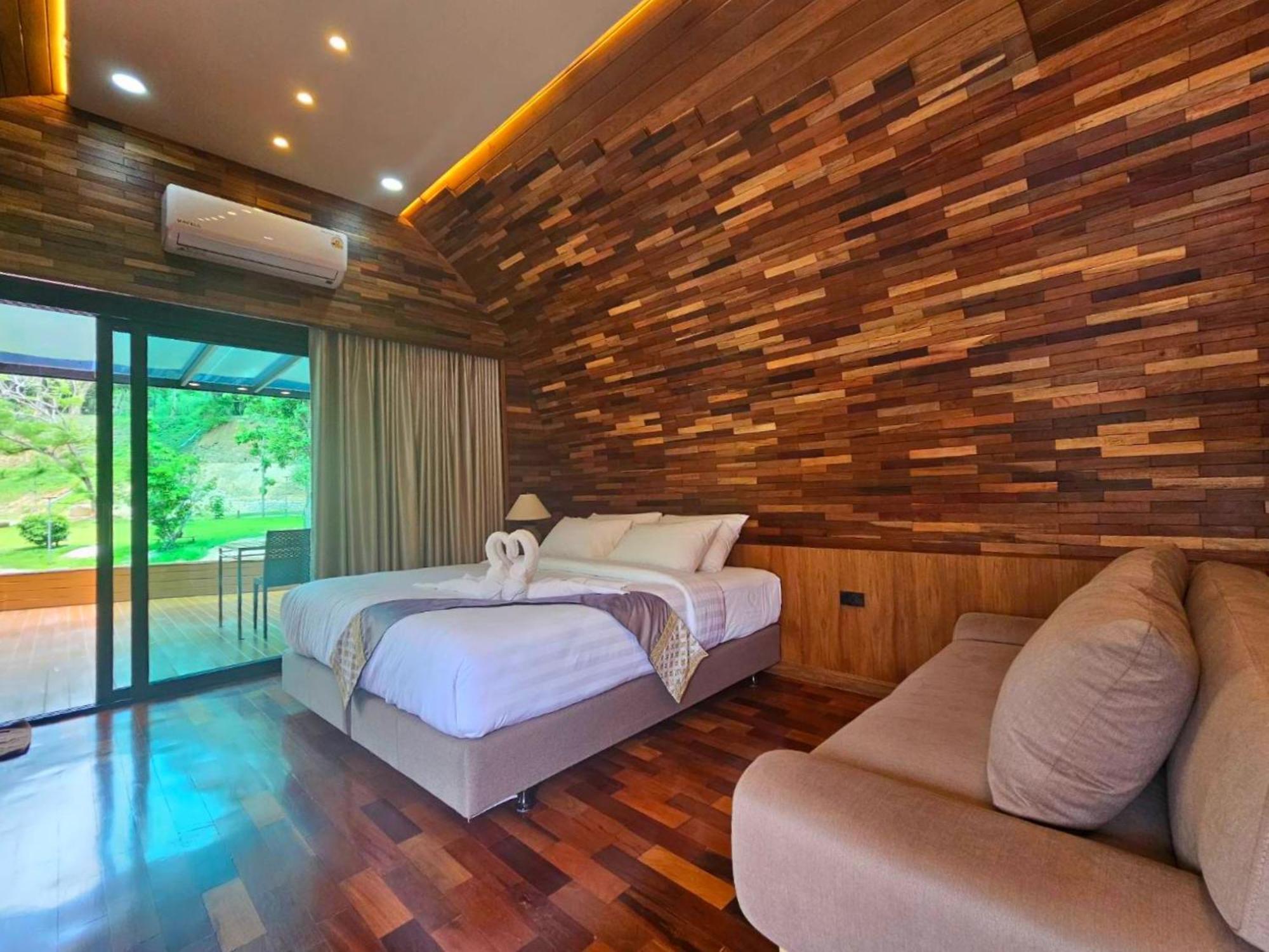 Resort Pangfan Rock&river