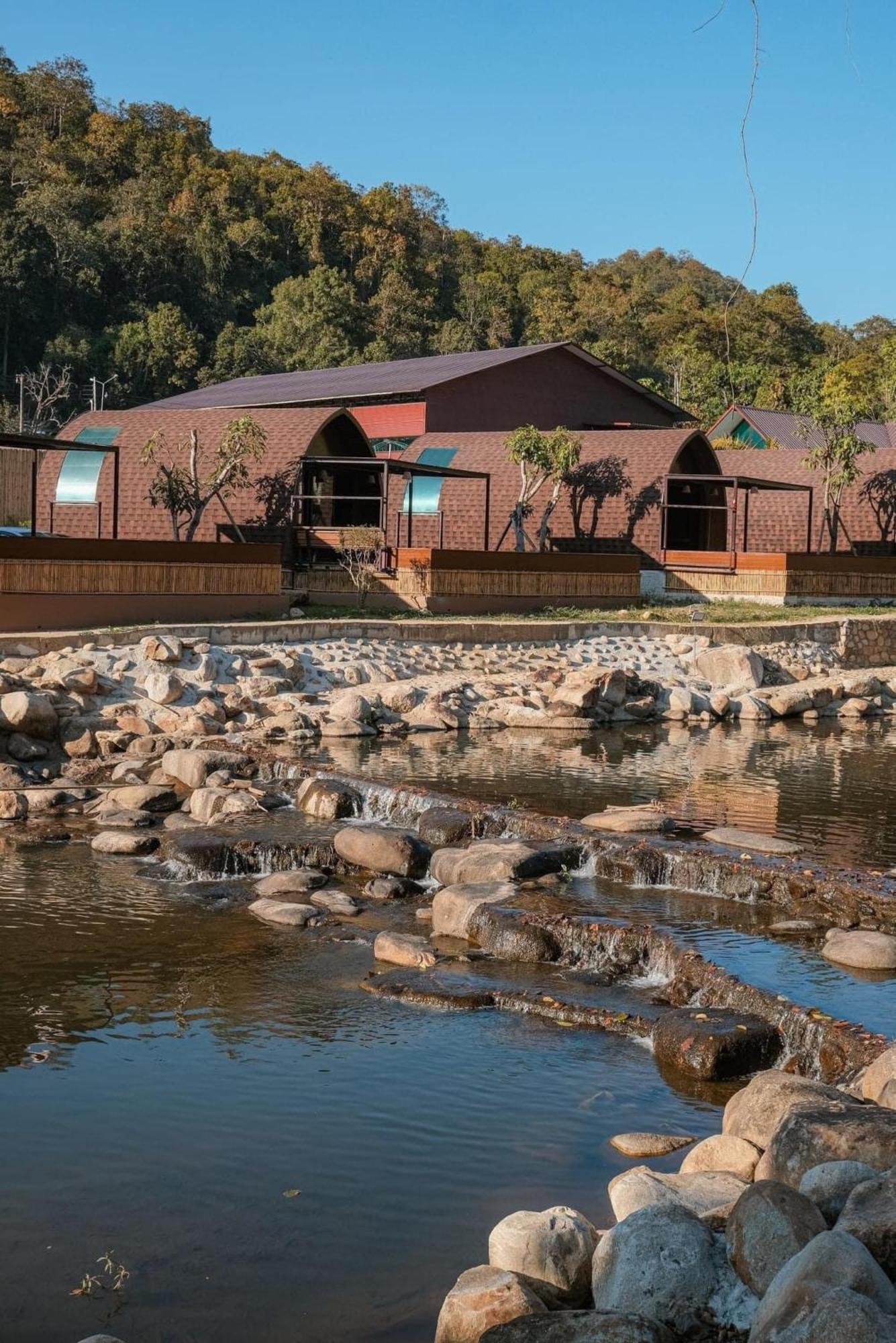 Pangfan Rock&river Resort Ban Khun Lao