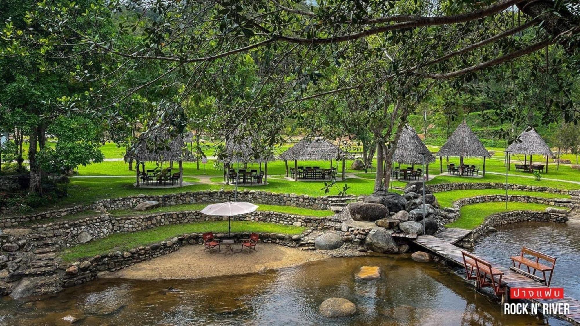 Pangfan Rock&river * Ban Khun Lao
