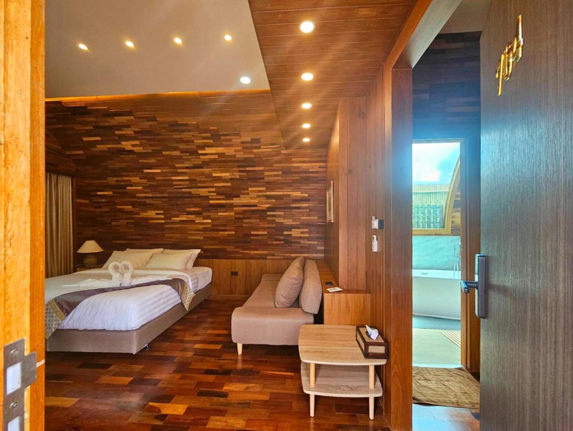 Resort Pangfan Rock&river