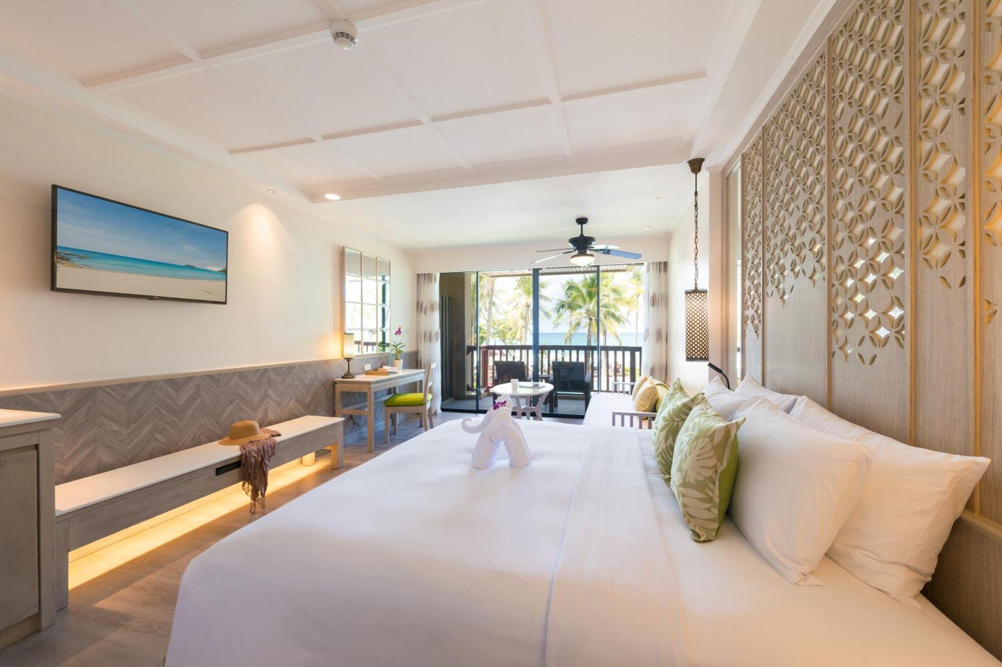 Katathani Phuket - Sha Extra Resort Praia de Kata