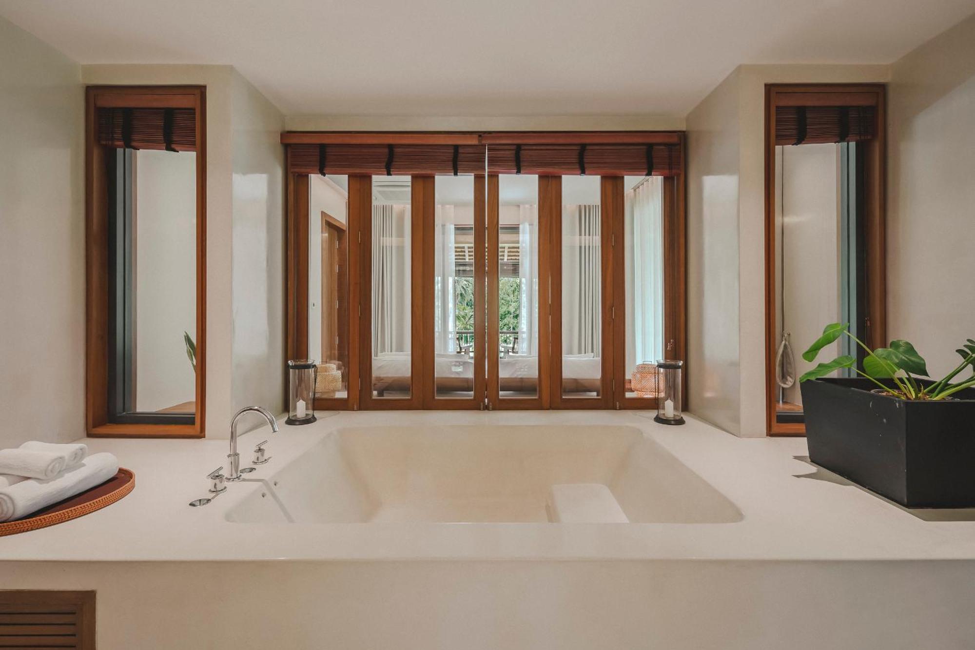 Resort Kirimaya Golf - Sha Certified 5*