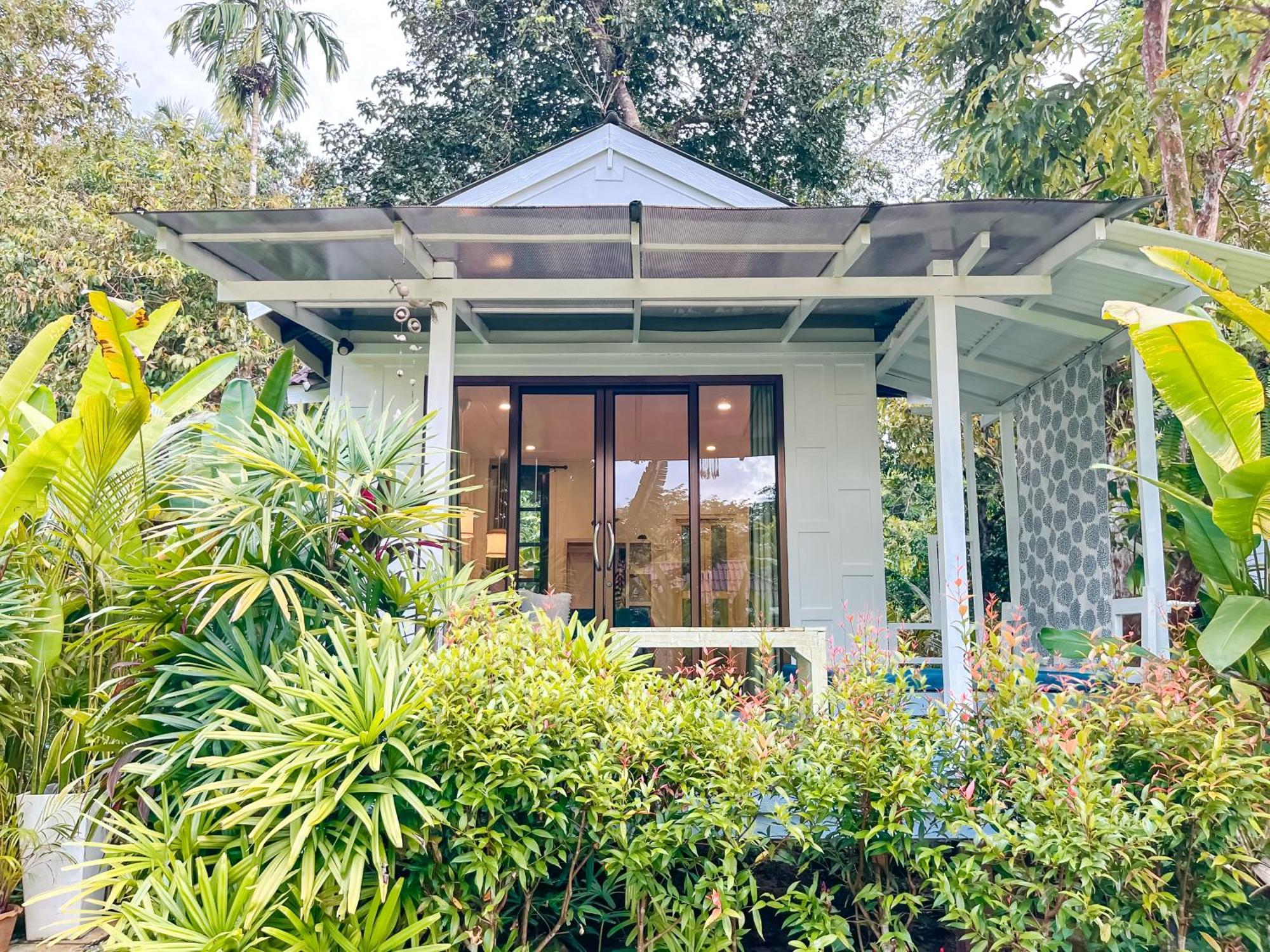 Resort Baan Bua Sha Extra B5510 Ko Kut