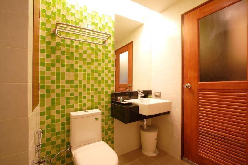 Hotel Kalim Place 2*