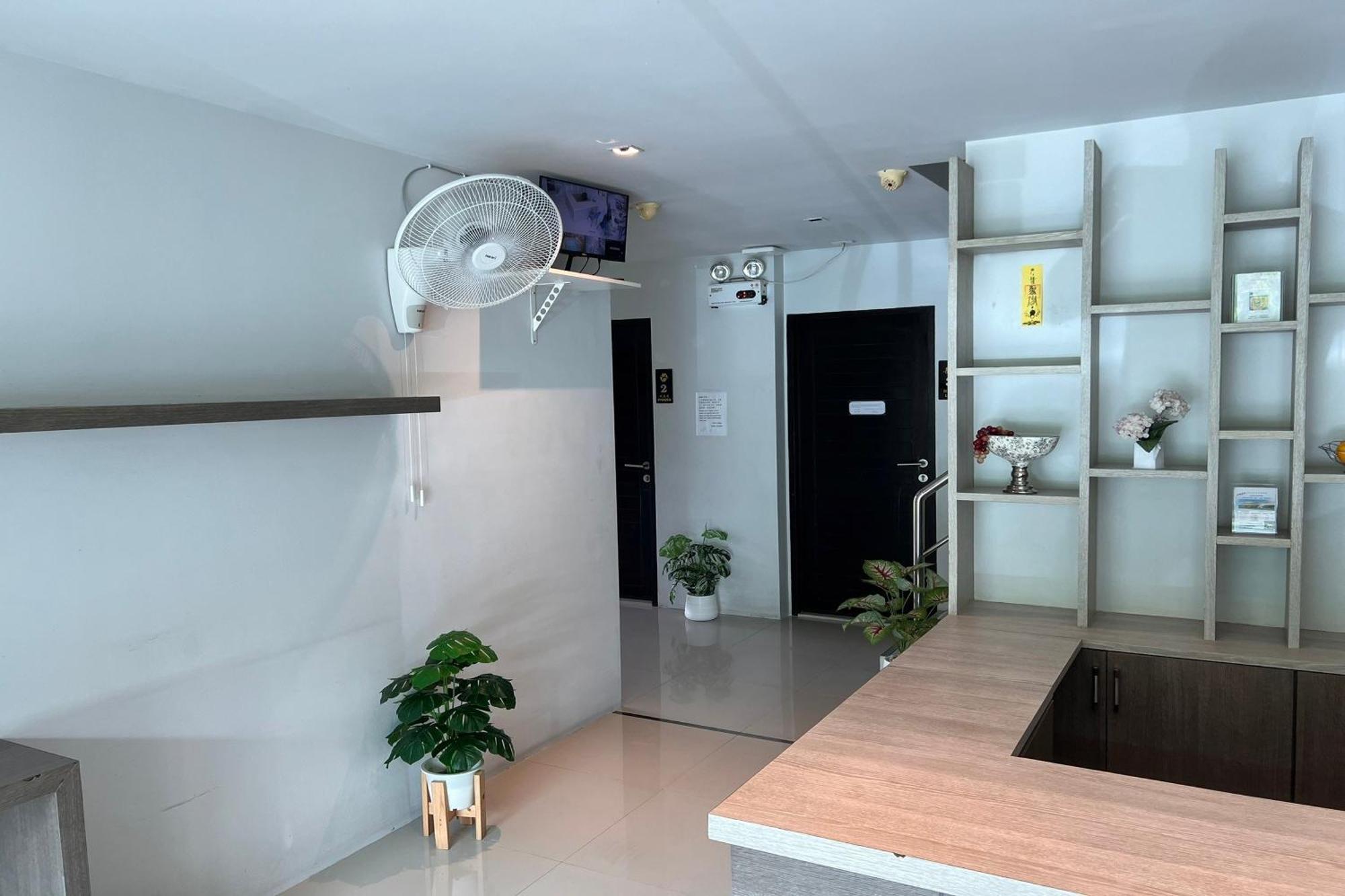 Jz Apartment *