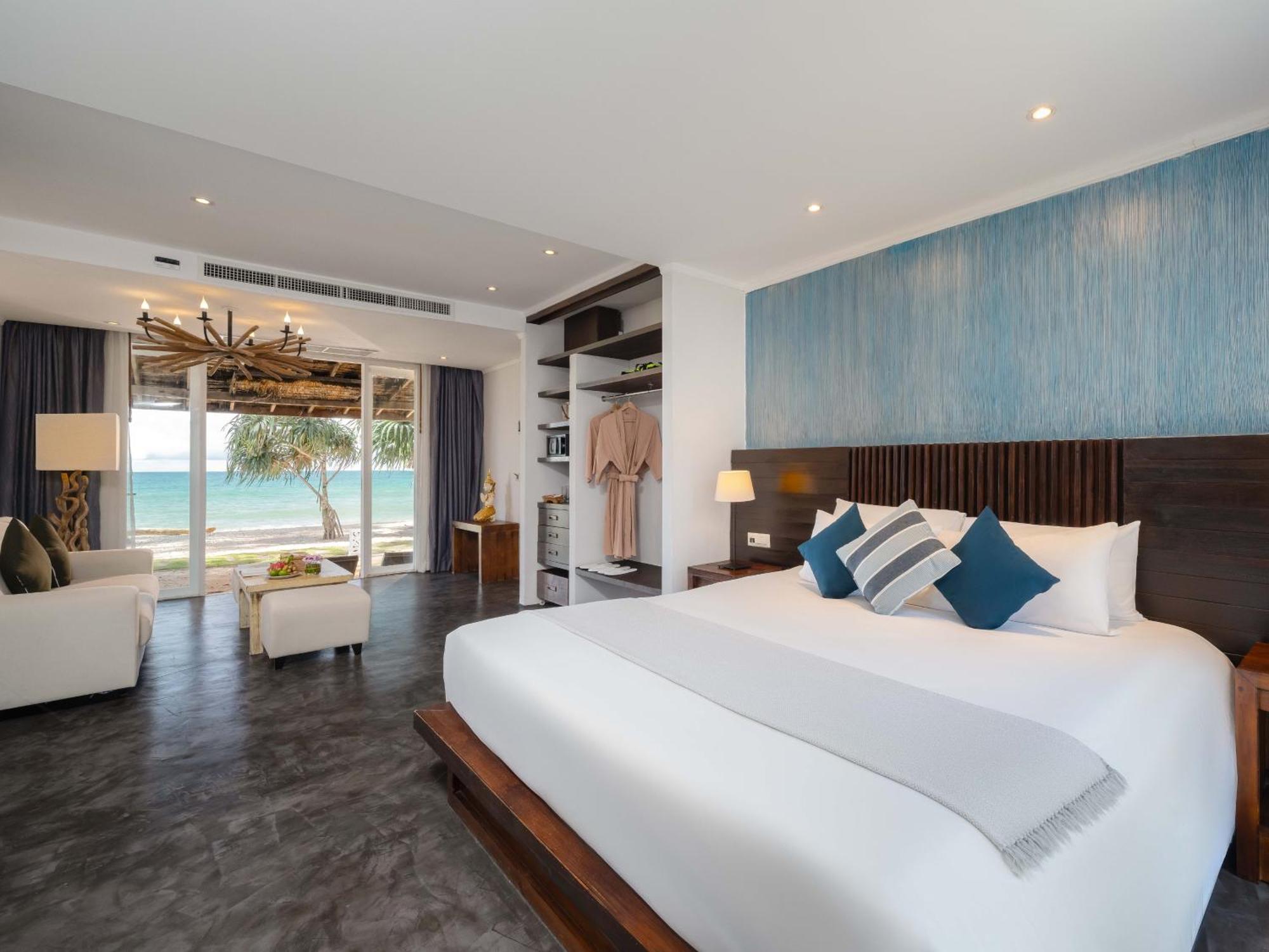 Natai Beach Resort Resort 5*