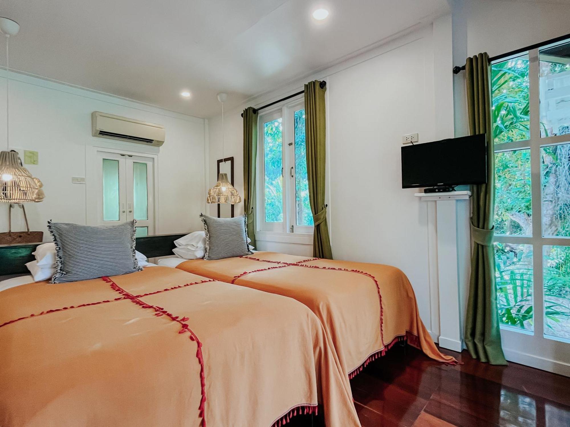 Resort Baan Bua Sha Extra B5510 *