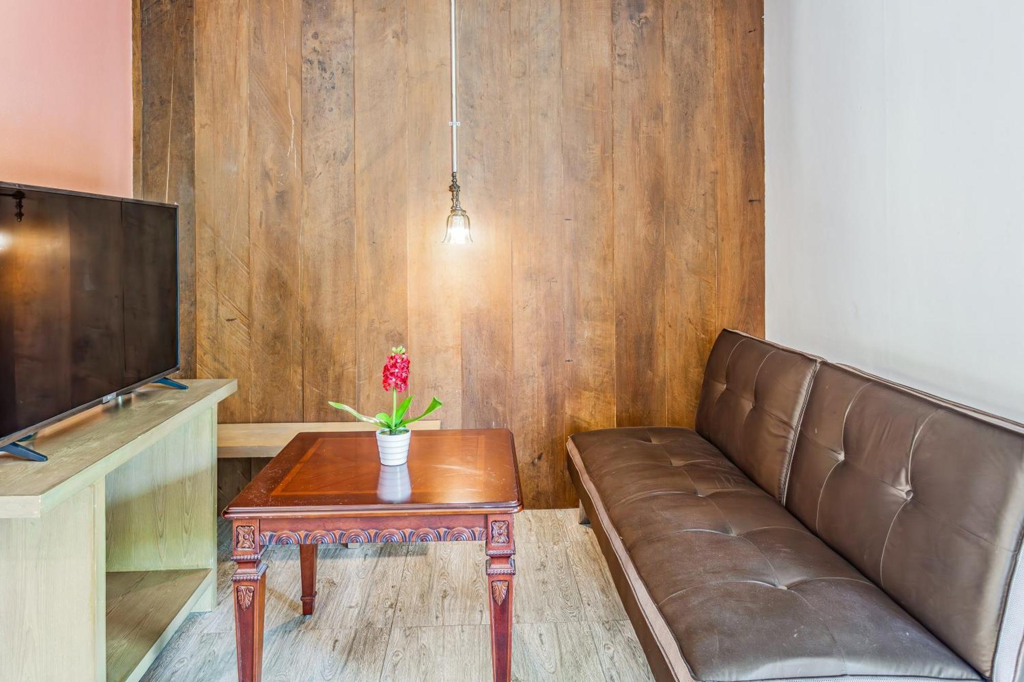 Hotel Busaya & Cuisine