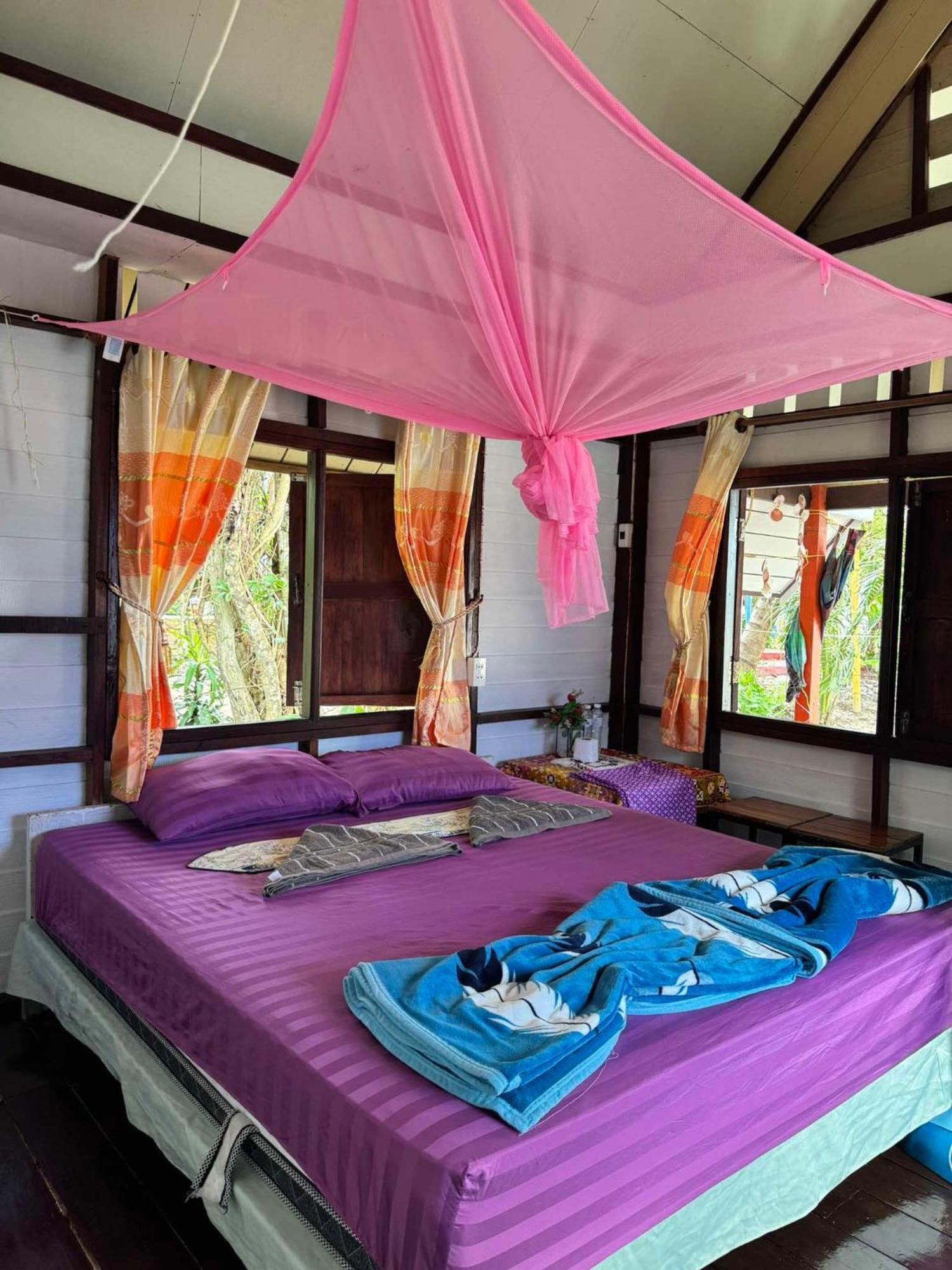 Baan Suan Kayoo 2 Buffalo Bay Aow Khao Kwai Resort Koh Phayam