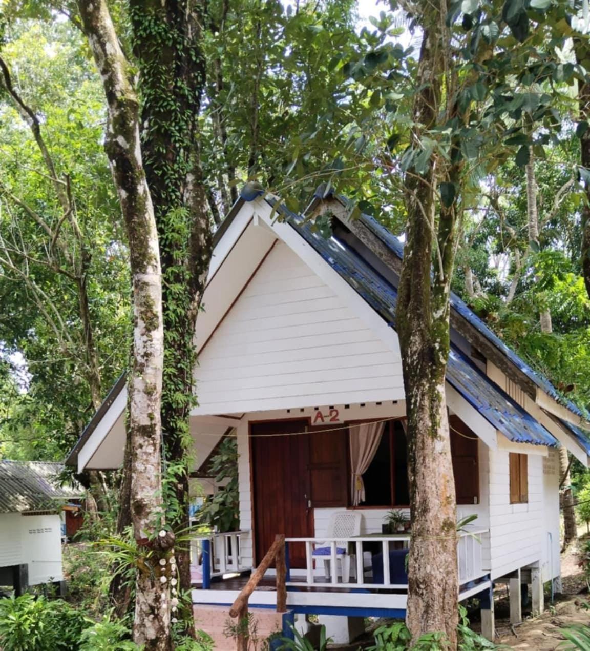Resort Baan Suan Kayoo 2 Buffalo Bay Aow Khao Kwai Koh Phayam