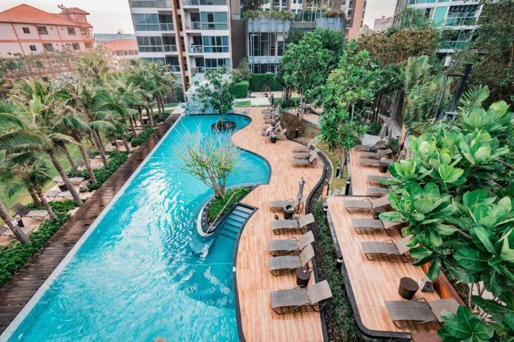 Apartment Sea View High Floor 2 Bed *