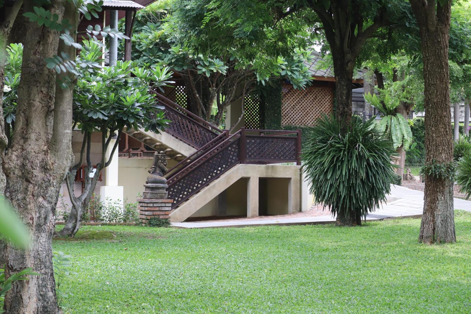 Royal River Kwai And Resort 4*