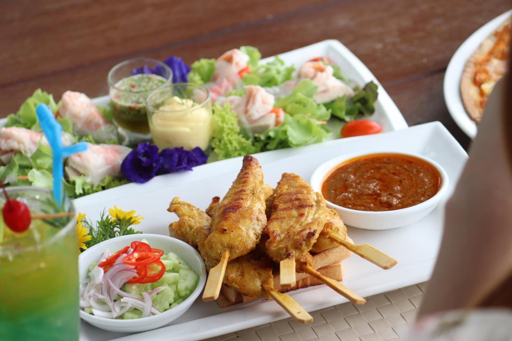 Royal River Kwai And Resort Kanchanaburi