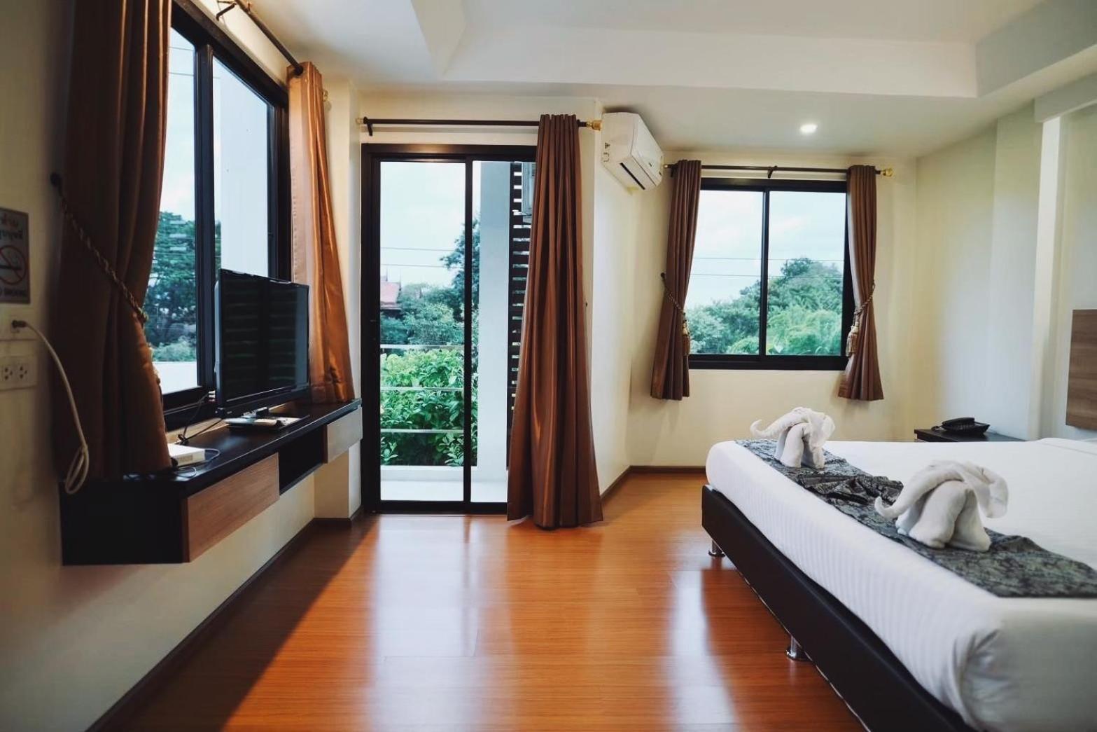 Narai Iyara Hotel