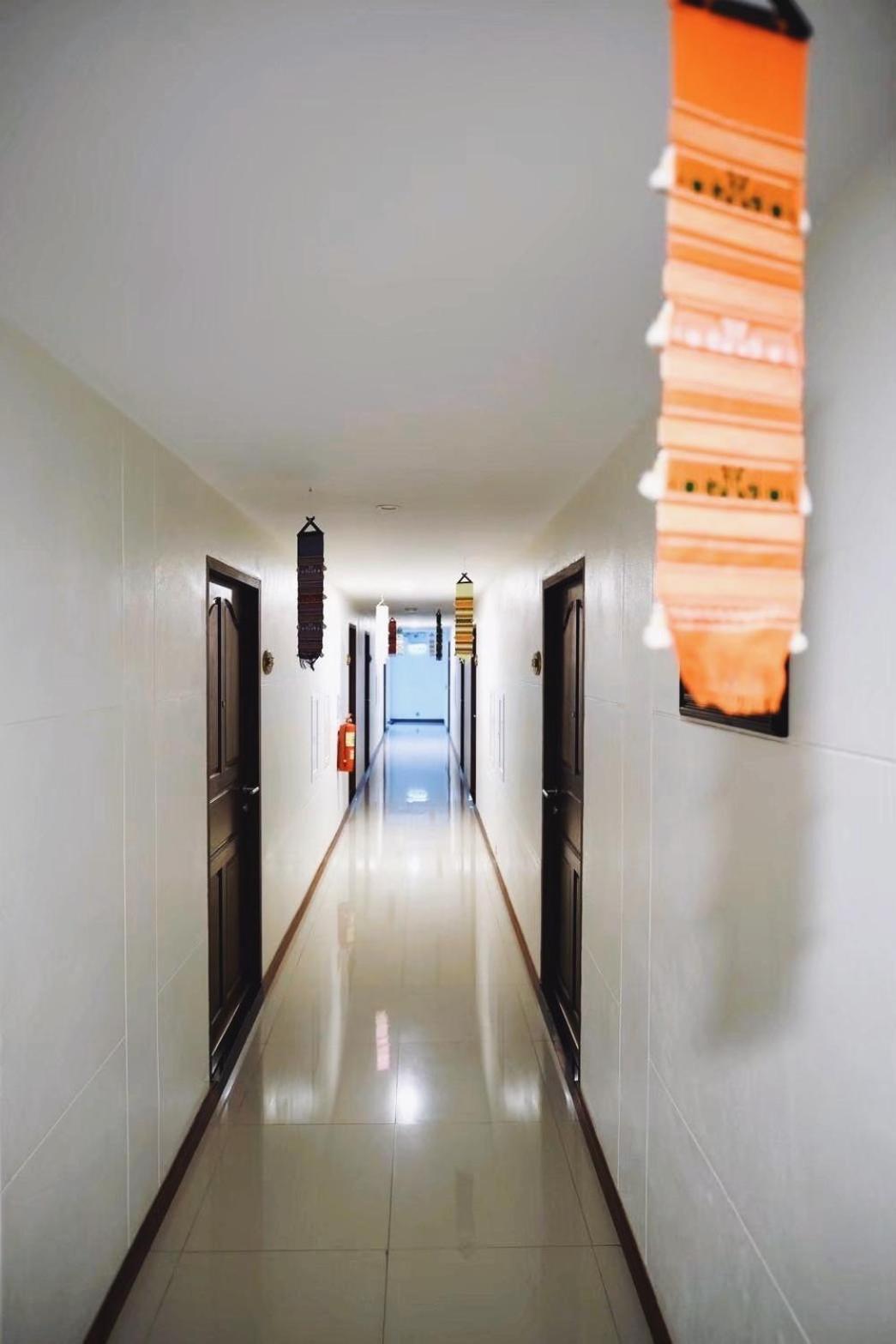 Hotel Narai Iyara 2*