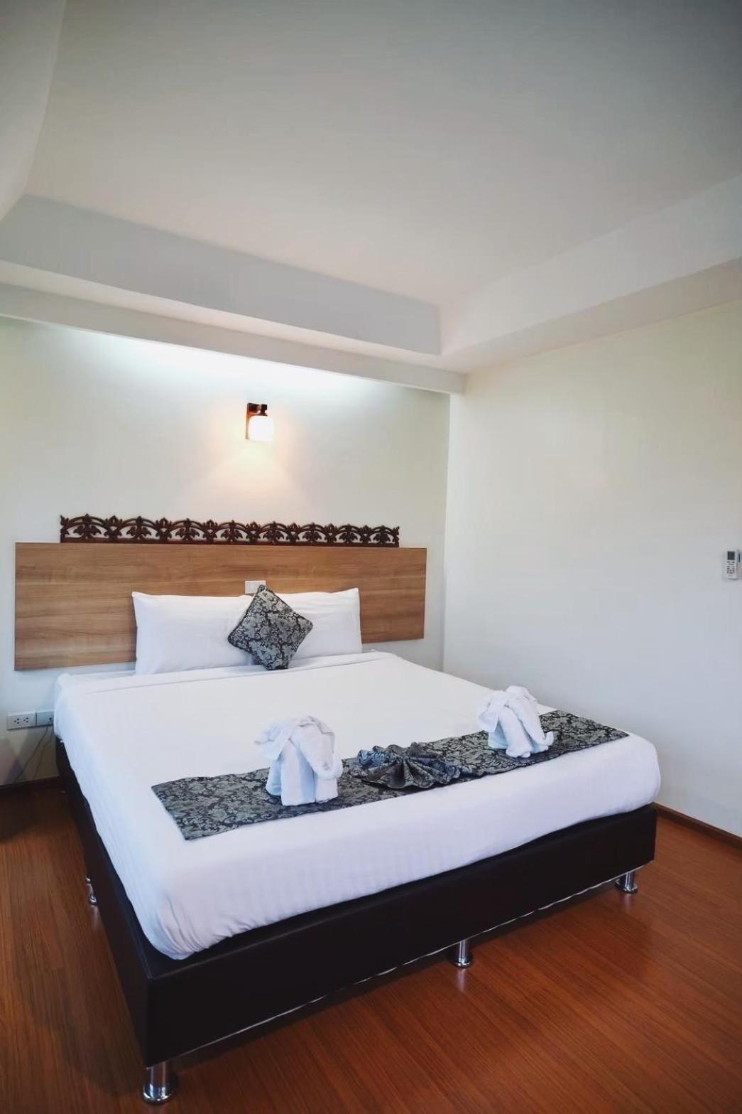 Hotel Narai Iyara Ban Sa Maklua