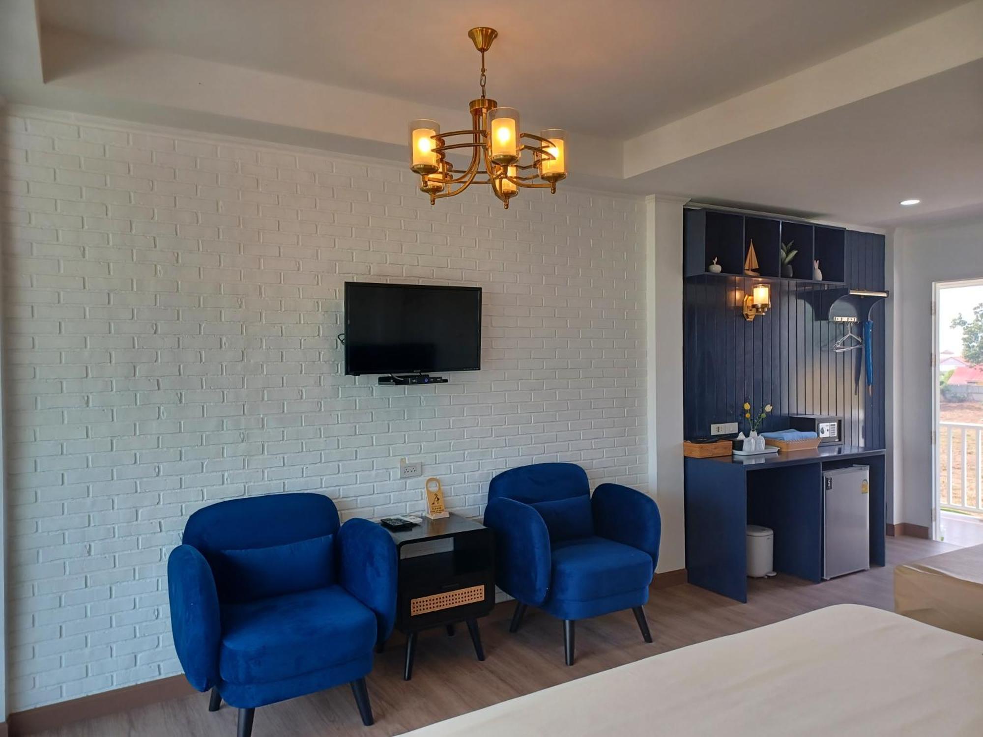 Riviera 3*