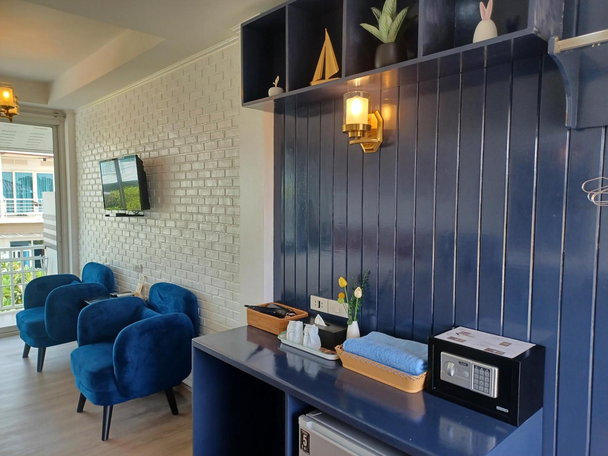 Riviera 3*