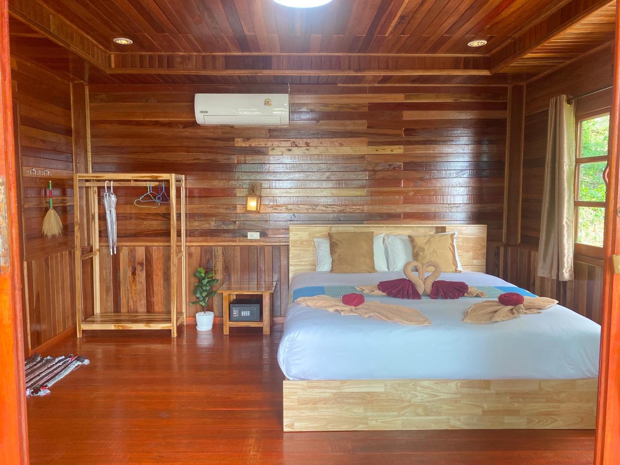 Resort Cha Cha Koh Jum