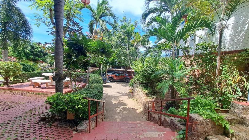 Baan Suan Aou Khai Resort