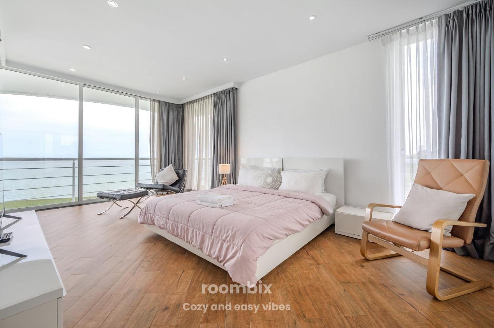 Pure Sunset - Ocean View Room, Pattaya *