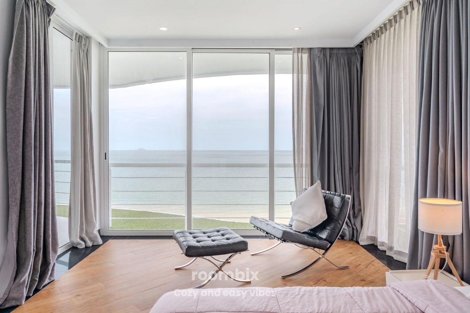 Pure Sunset - Ocean View Room, Pattaya
