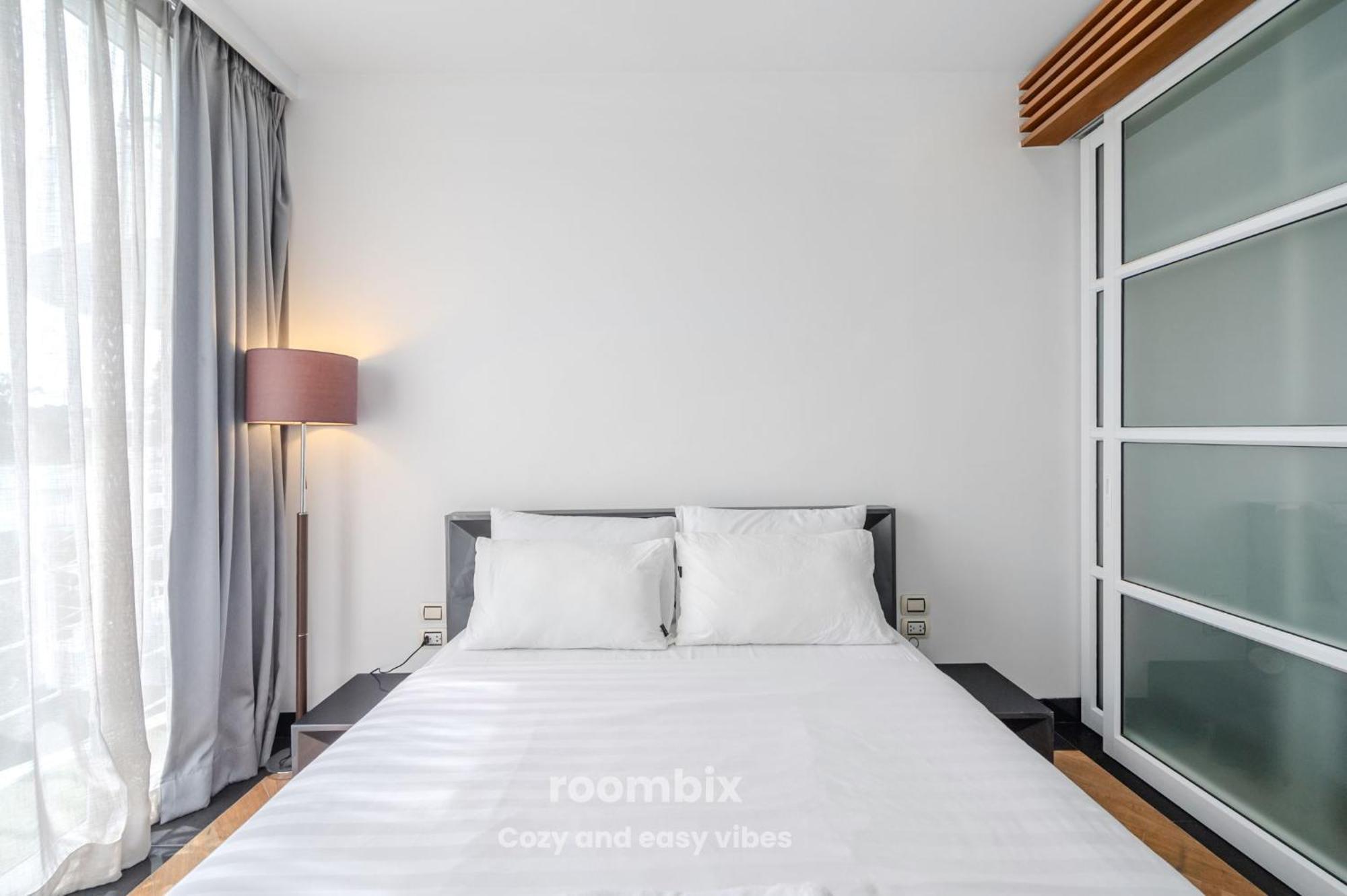 Pure Sunset - Ocean View Room, Pattaya Aparthotel Na Chom Thian
