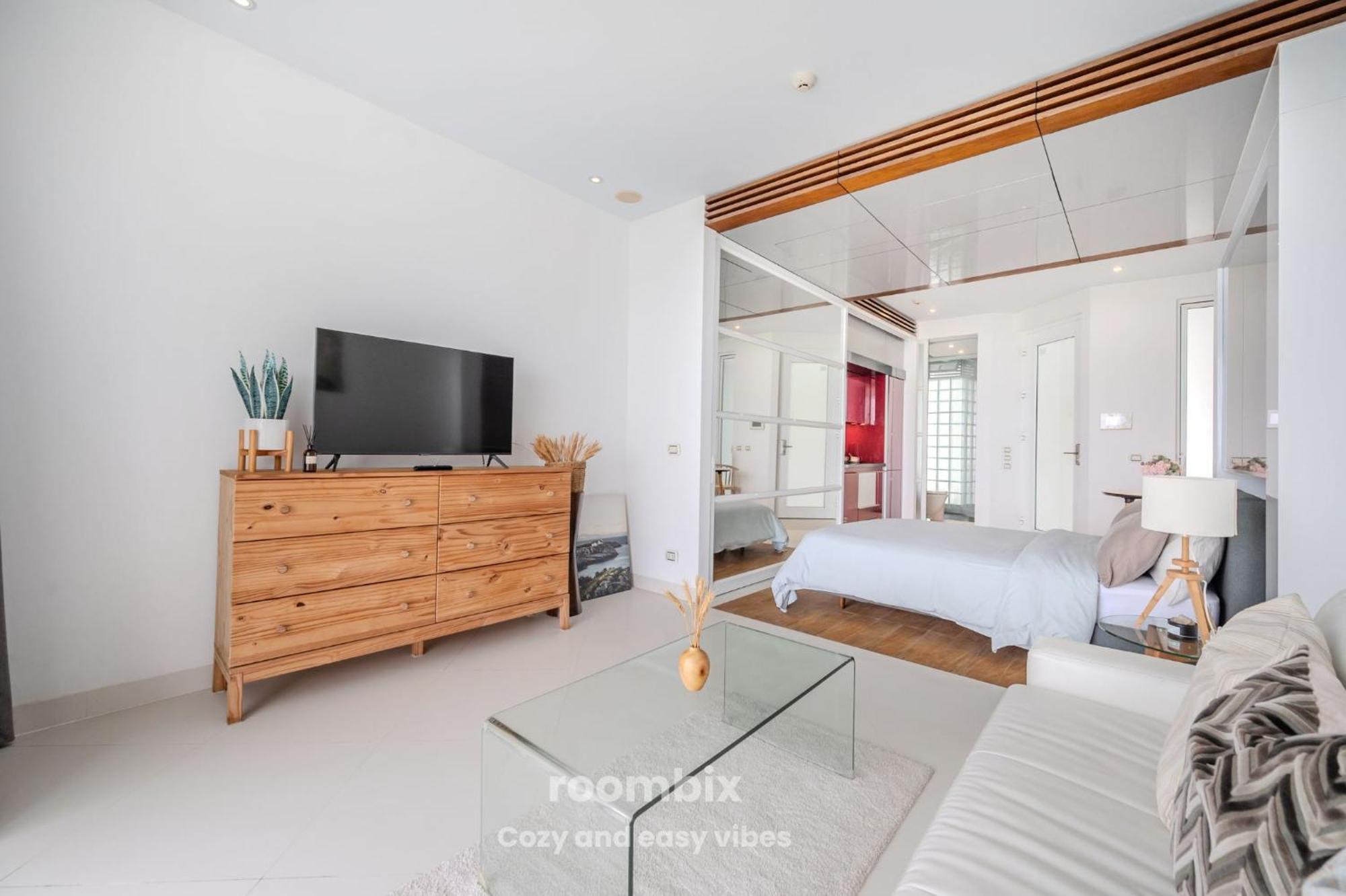 Pure Sunset - Ocean View Room, Pattaya *