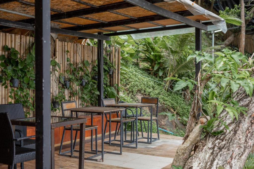 Decho Resort