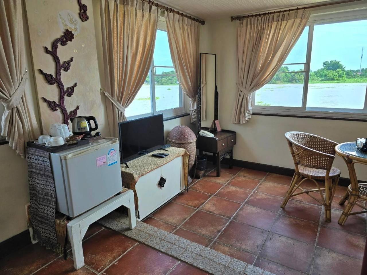 Hotel Ayutthaya Garden River Ban Bang Krasan