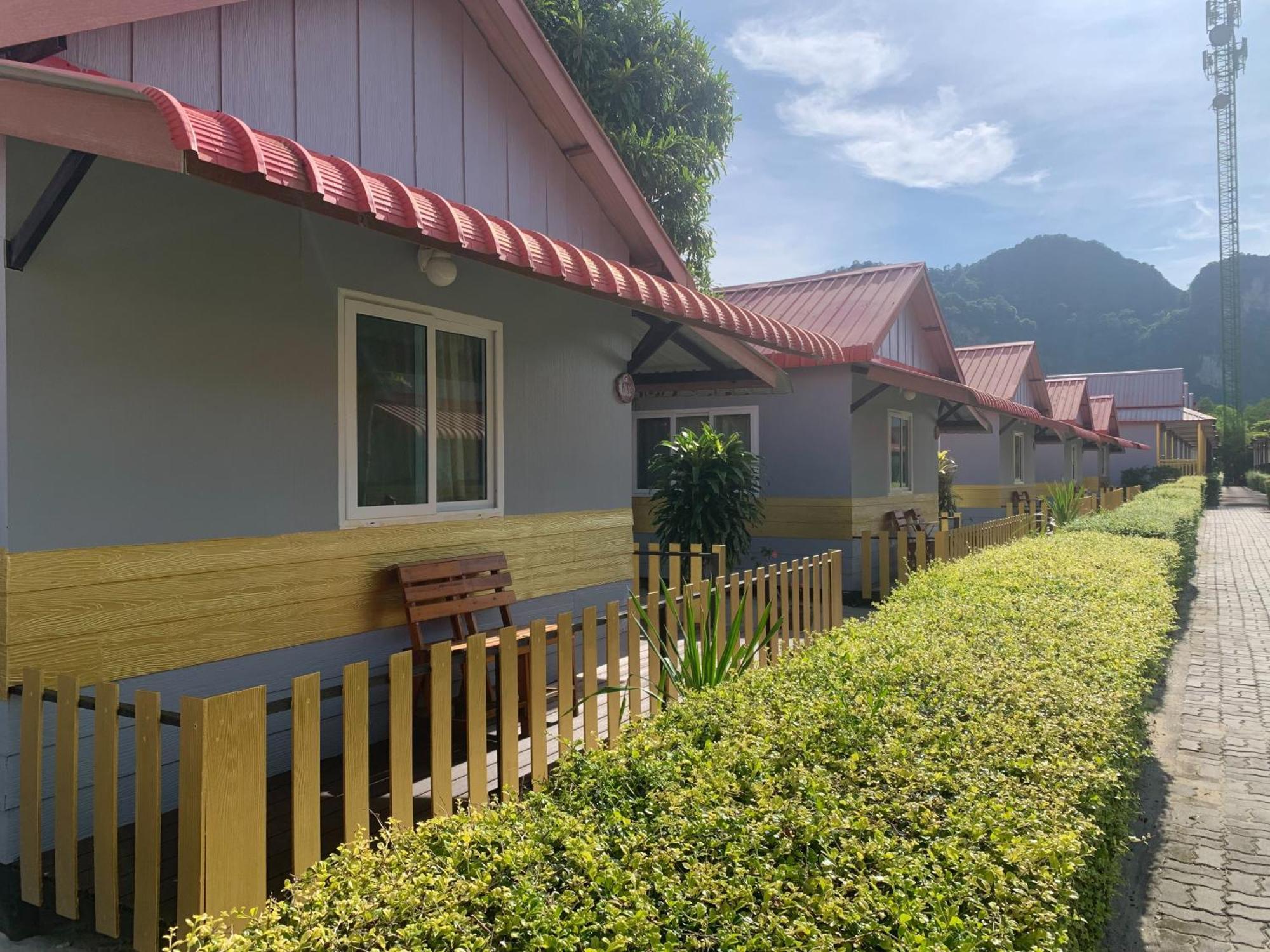 Ba Kao Bay Resort Phi Phi Don