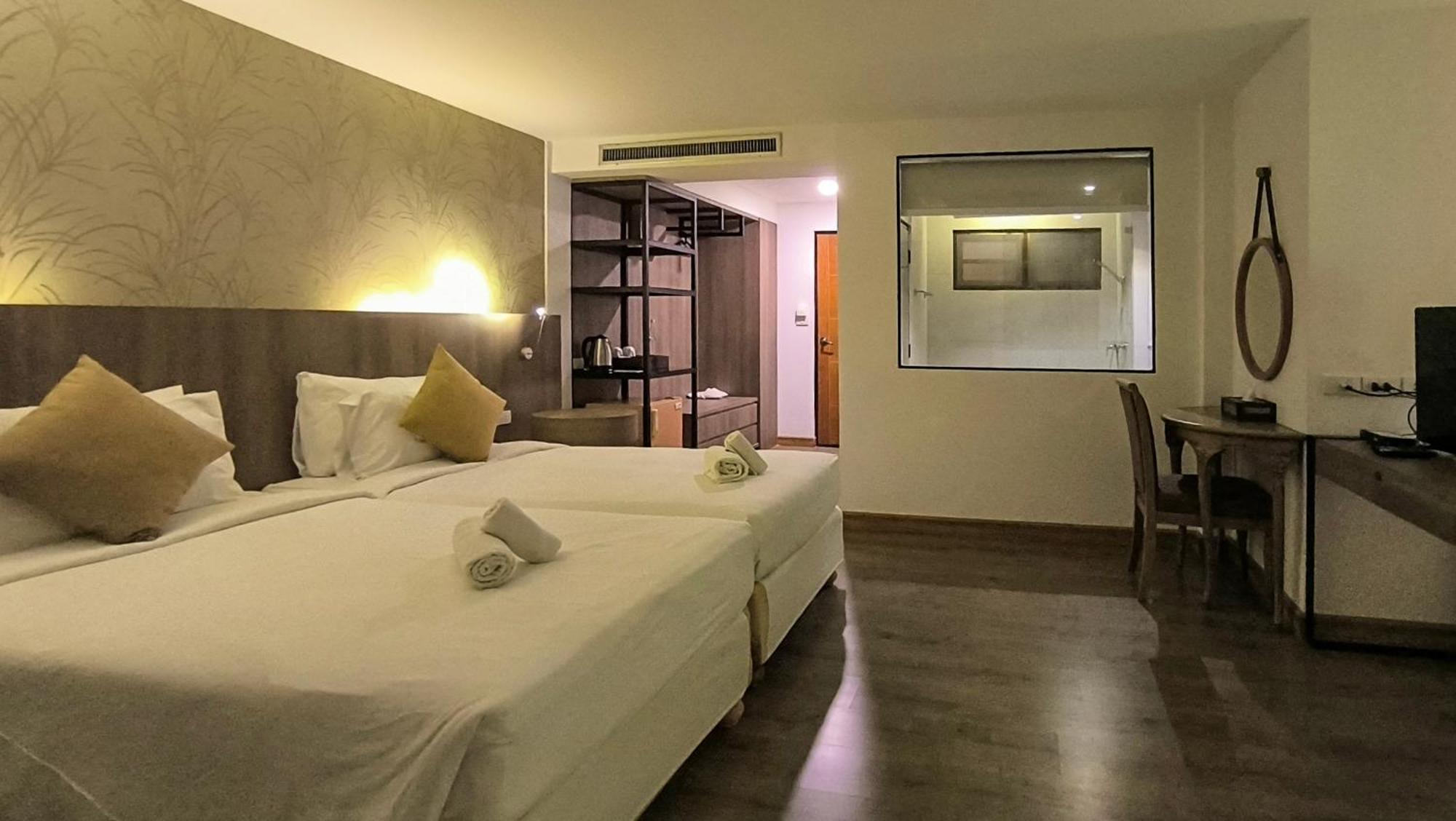 Hotel Issara Boutique Winery 4*