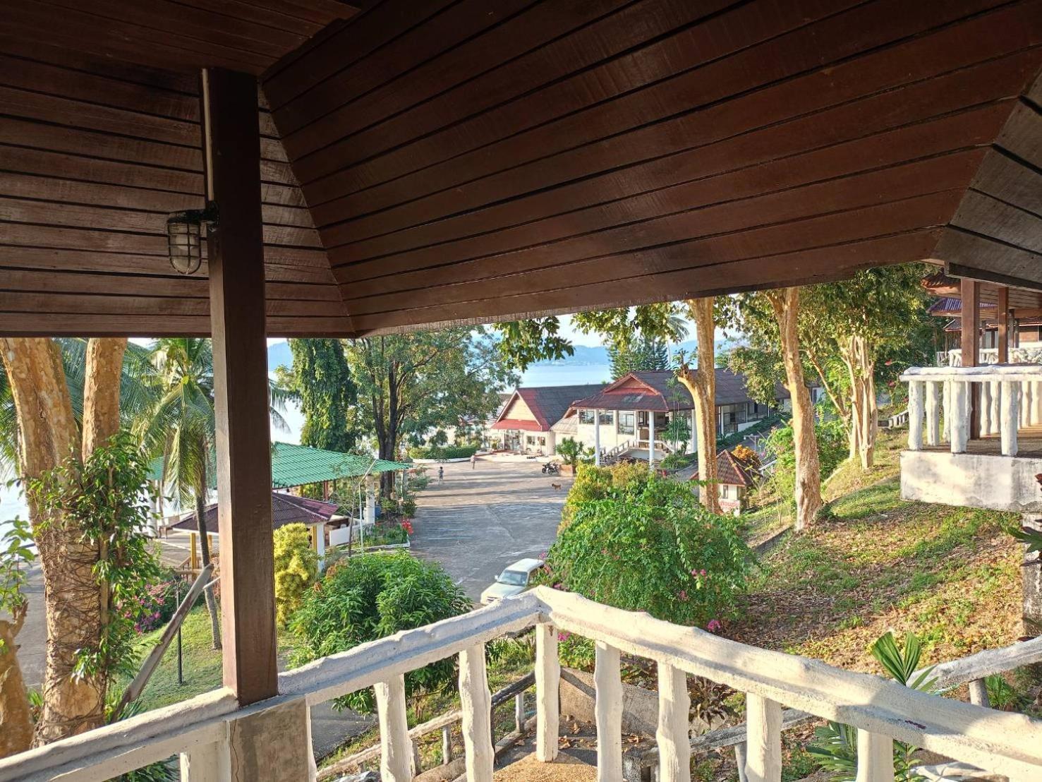 Jansom Hotel Ranong
