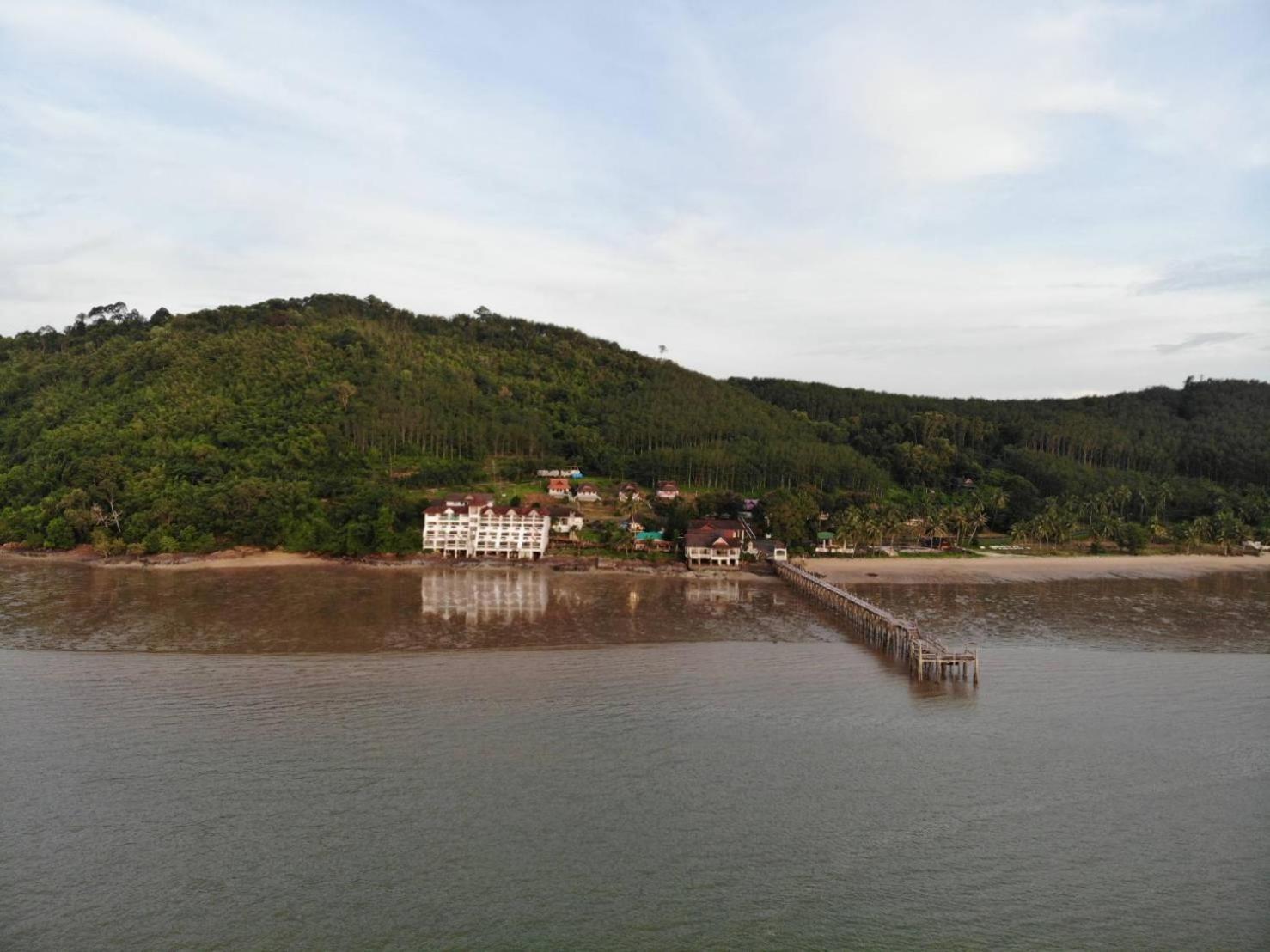 Hotel Jansom Ranong