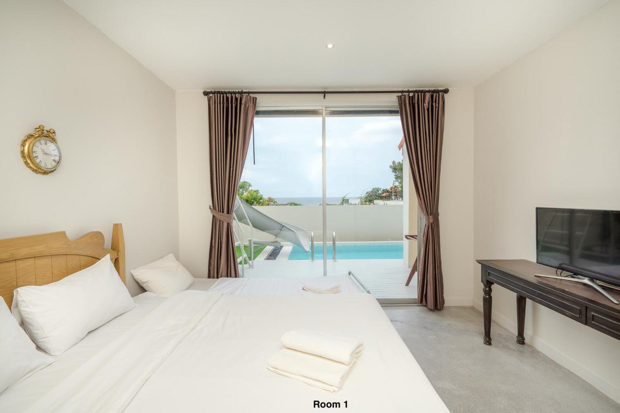 Villa Venice Village Hua Hin Pool Cha-Am