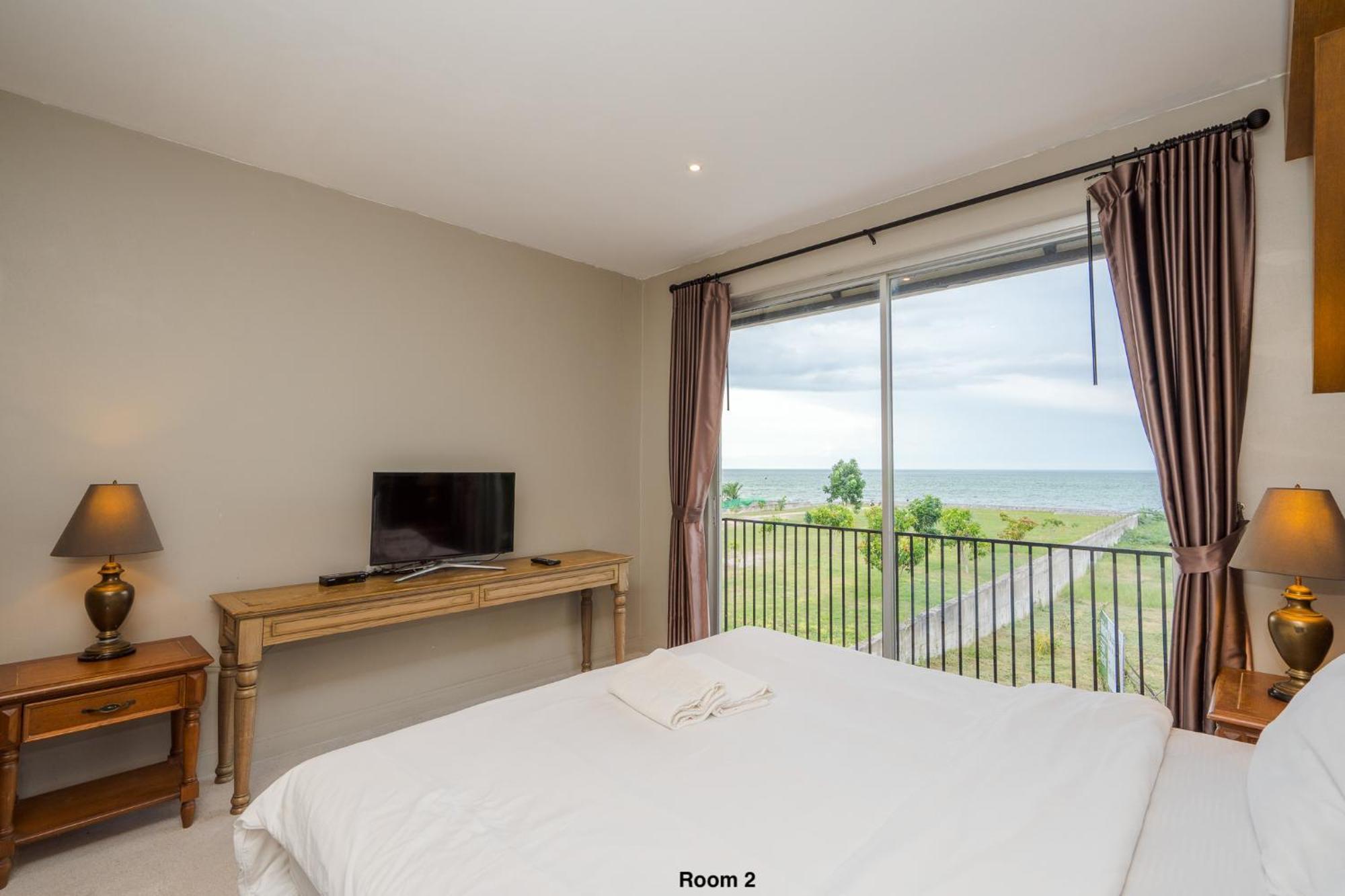 Villa Venice Village Hua Hin Pool *