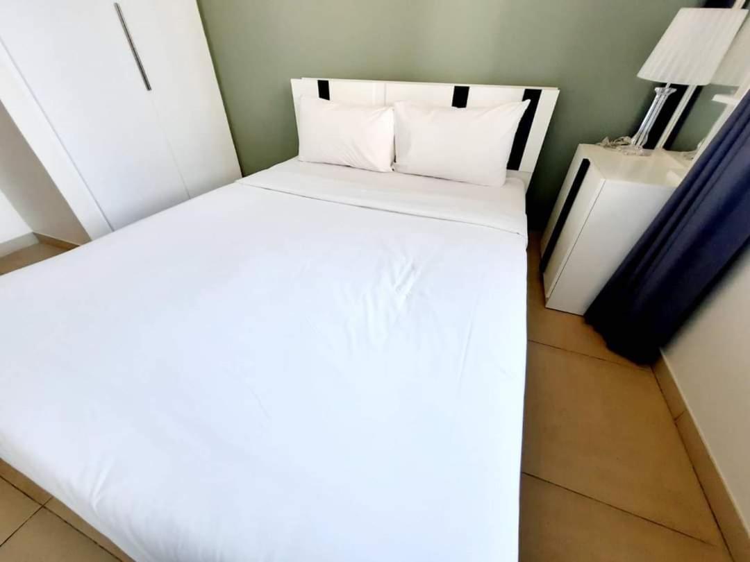 Apartment Sea View High Floor 2 Bed