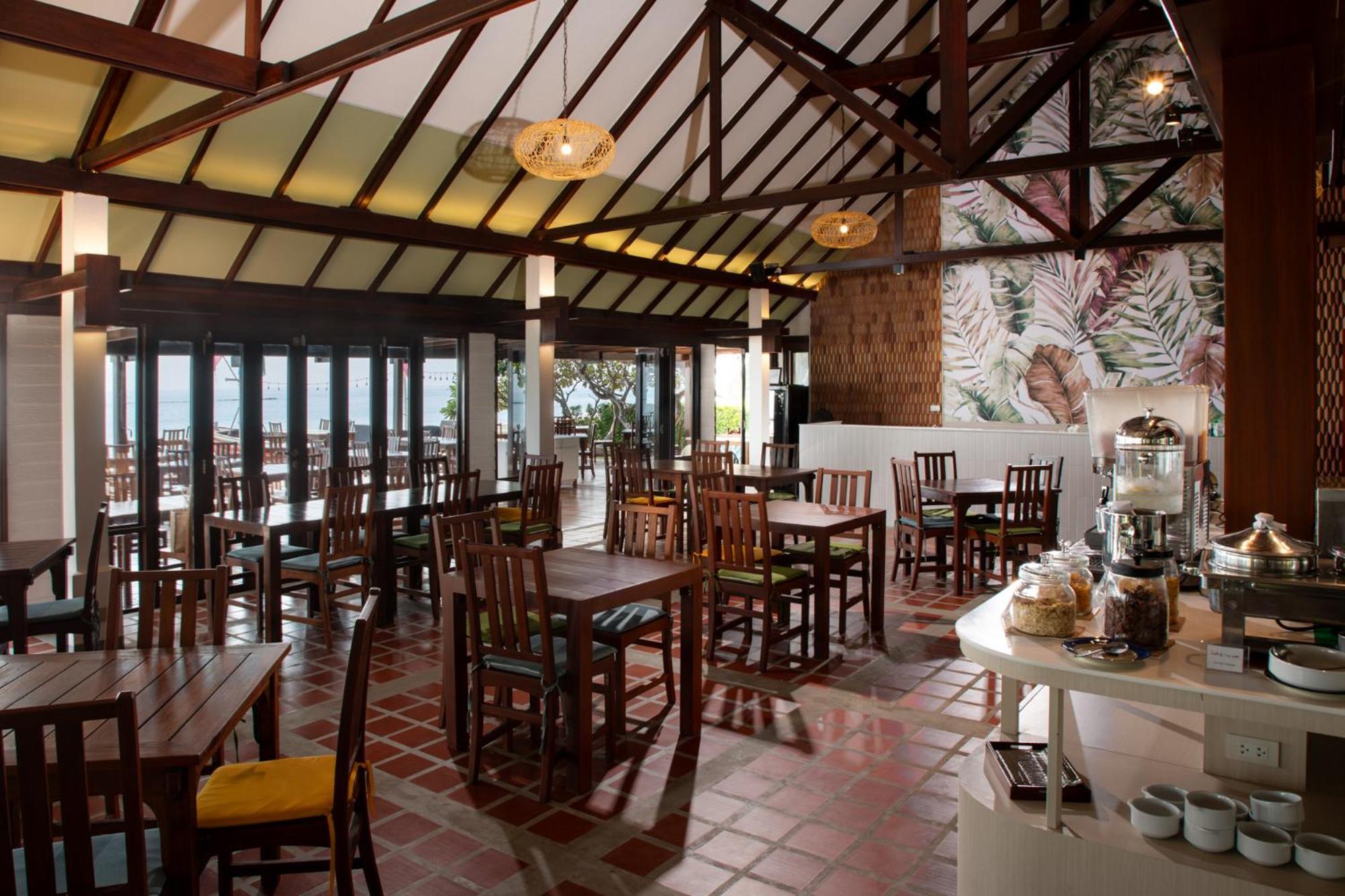Fisherman's 4* Haad Chao Samran