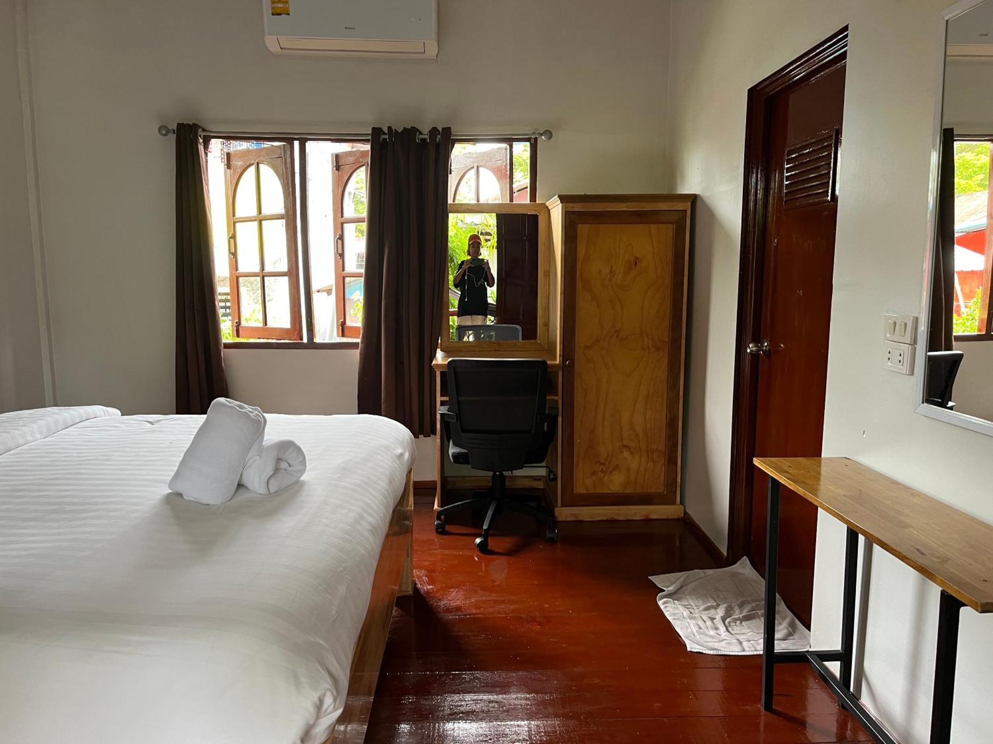 Namthip Homebeach