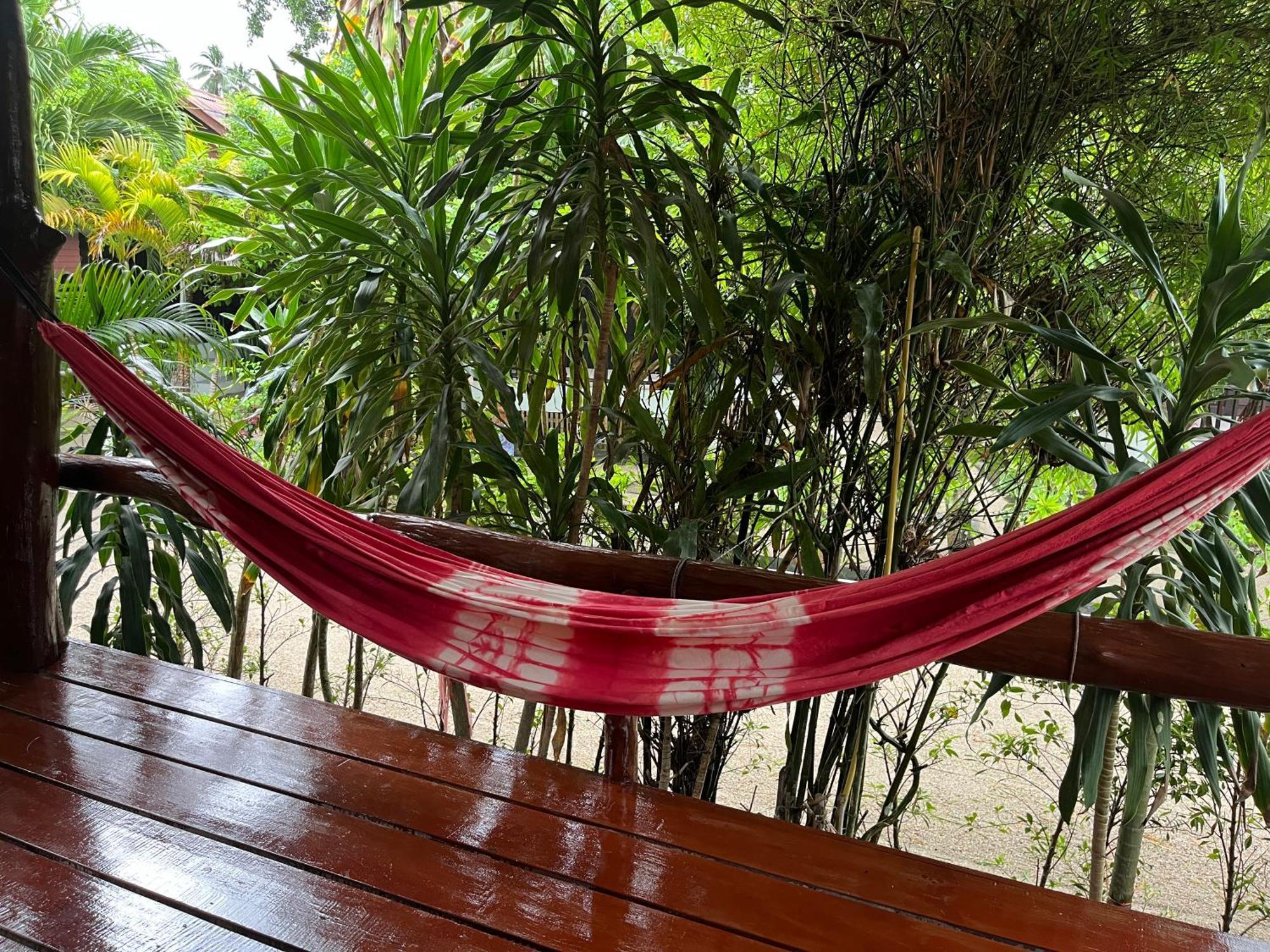 Lodge Namthip Homebeach