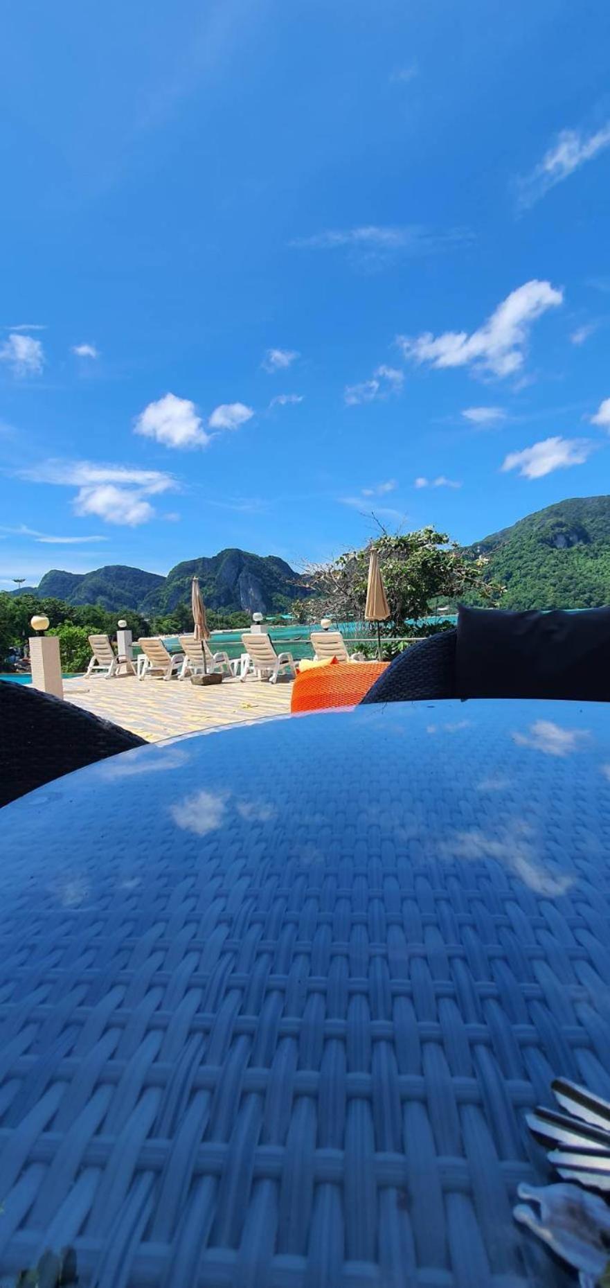 Hotel Phi Phi View Point 2*