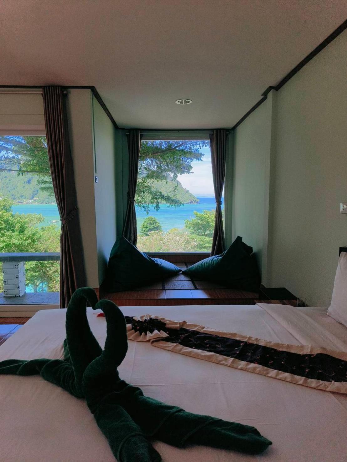 Phi Phi View Point Hotel 2*