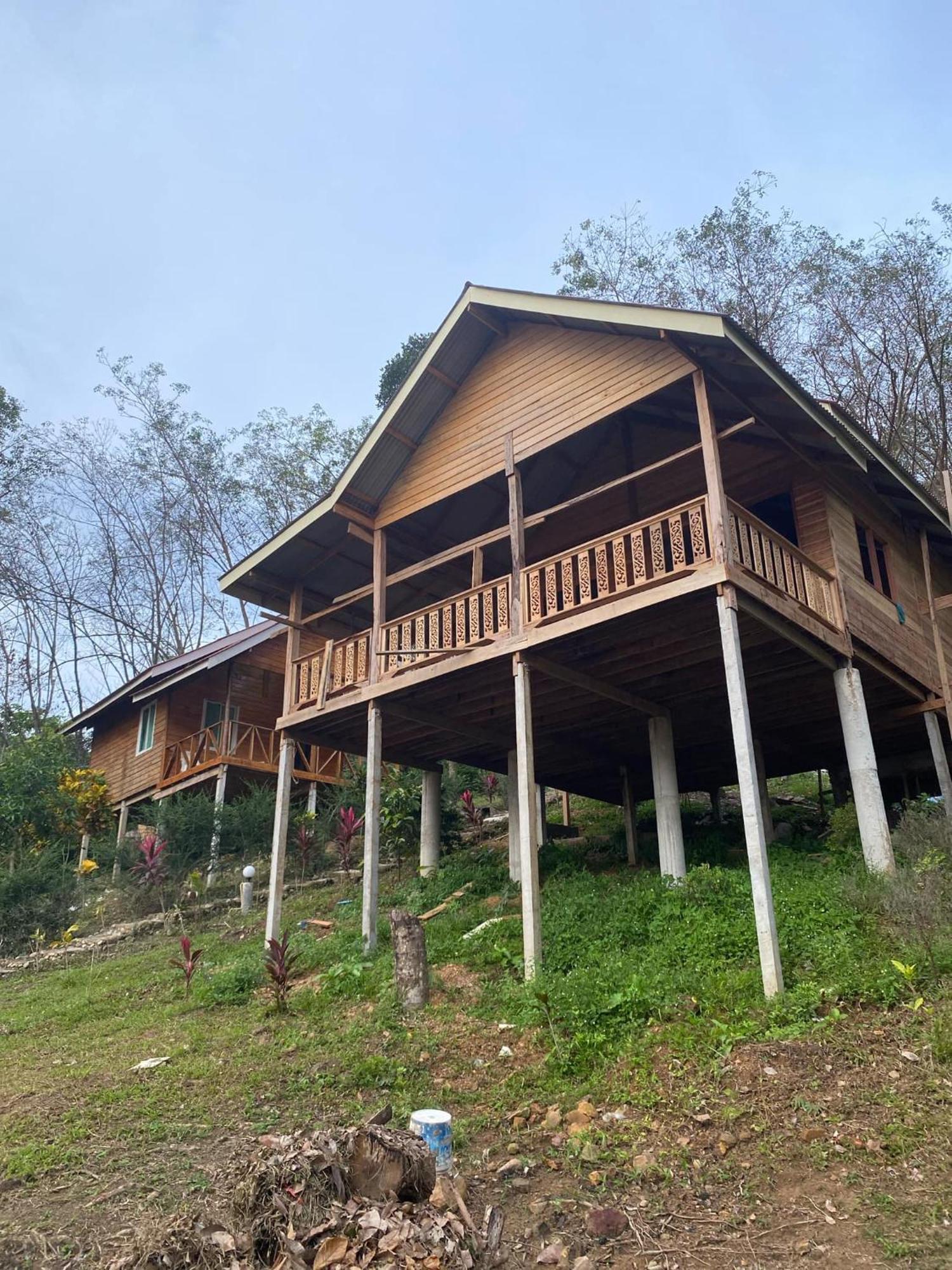 Kohjum Relax Guest house *